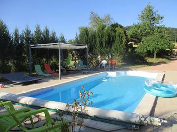 Chambre d’hôte pour 2 personnes, avec vue sur le lac ainsi que piscine et jardin à Beaubery