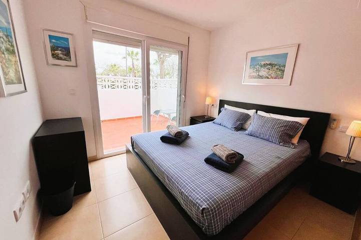 Ganze Wohnung, 3 Bedroom Apartment on Golf Resort with Pool in Alhama de Murcia, Murcia Binnenland