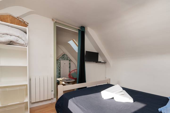 Hel enrumslägenhet, Studio 'The Ideal Near Sea & Vannes' with Wi-Fi, Free Parking 20m, Cleaning Not Included in Theix-Noyalo, Côte des Mégalithes