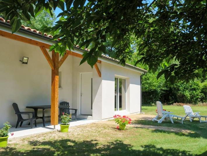 Location de vacances pour 4 personnes, avec Terrasse à Civrac-en-Médoc