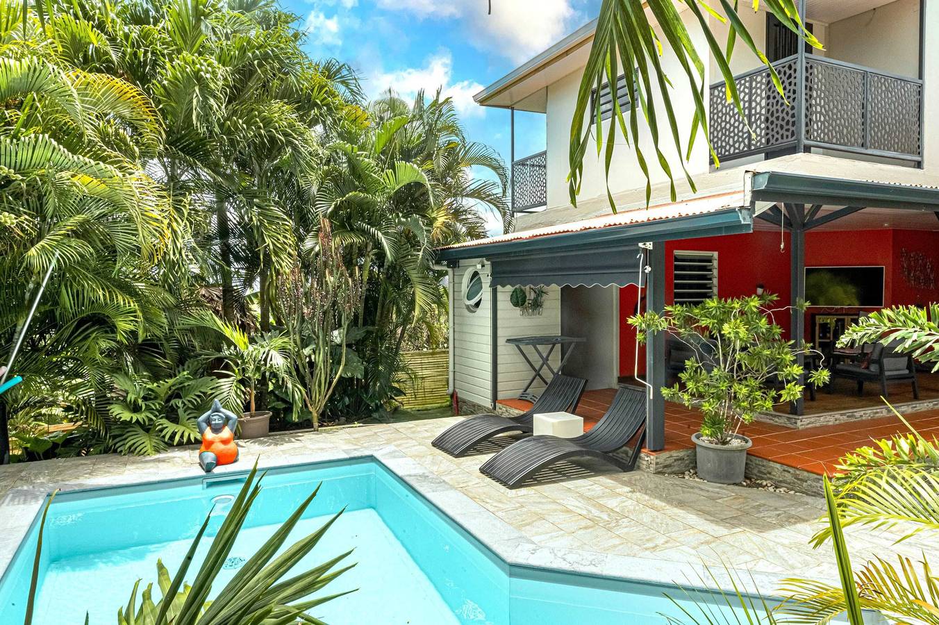 Villa elegante con jardín y piscina privada en Lamentin. in Le Lamentin, Martinica