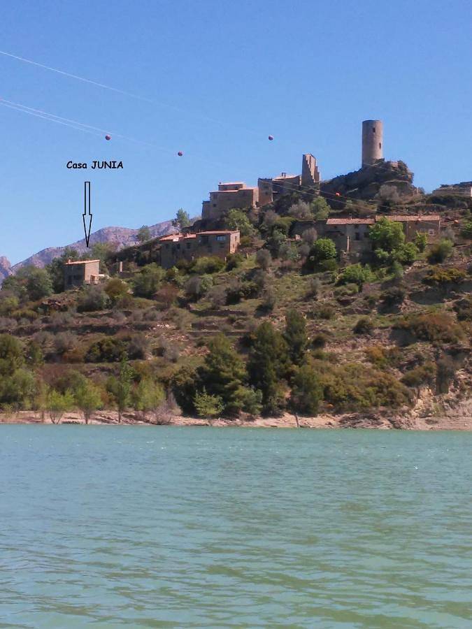 Casa rural para 4 personas, con vistas al lago además de vistas y jardín, Se admiten mascotas en Provincia de Lleida - 4