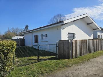 Gîte pour 4 personnes, avec jardin, animaux acceptés dans Lac de Biscarrosse