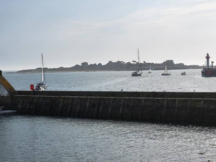 Gîte pour 2 personnes, avec balcon, animaux acceptés à Saint-Vaast-la-Hougue