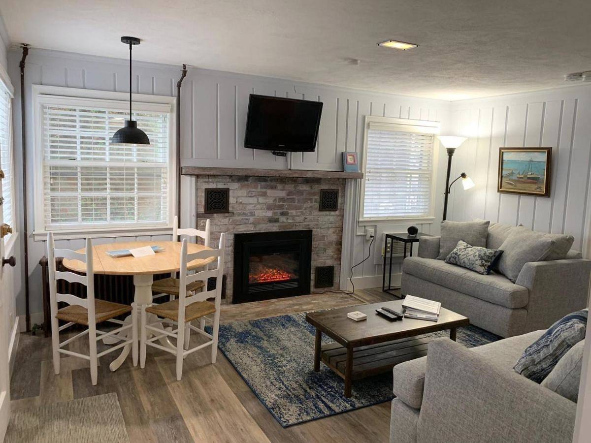 The Masthead Resort in Race Point Beach, Provincetown