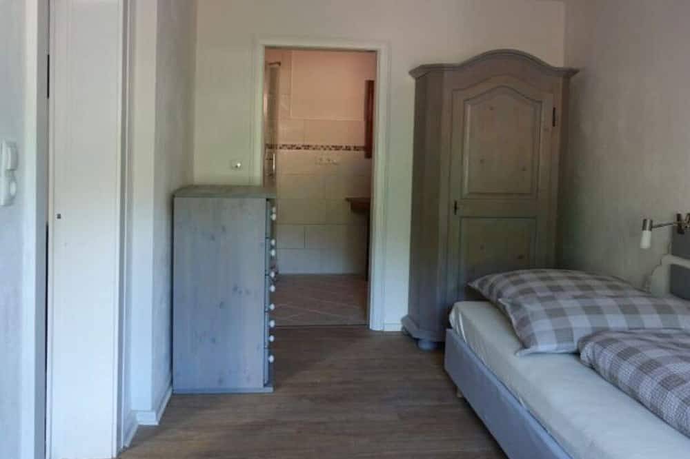 Ganze Wohnung, Ferienwohnung Bambi im Haus am Lindenbaum in Dernbach, Südliche Weinstraße