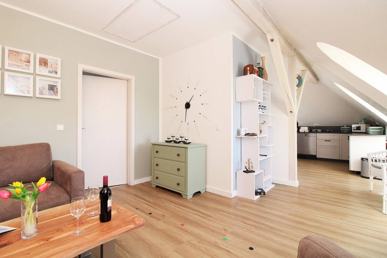 Ganze Wohnung, Res. Wischuer We 37: moderne, sehr geschmackvoll eingerichtete 3 ½-Zimmer-Fewo in Wischuer, Biendorf