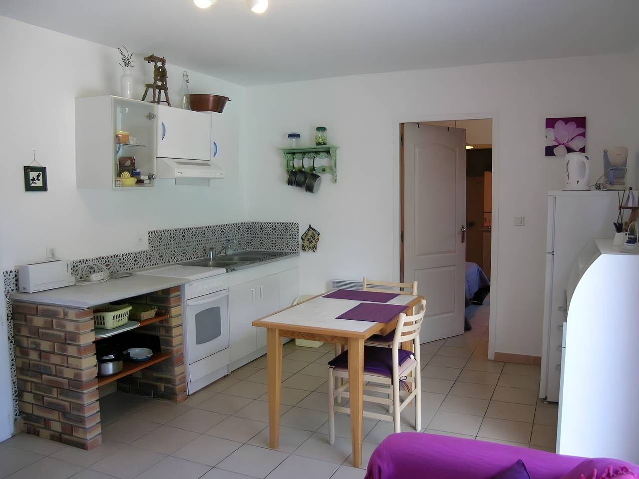 Gîte l'oliveraie tranquilo y sombreado in Ruoms, Ardèche