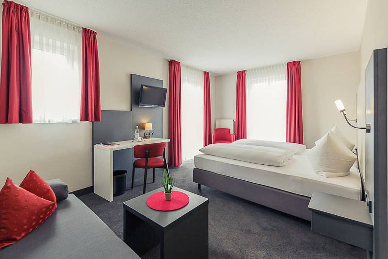 Altstadthotel Kneitinger - Doppelzimmer in Abensberg, Altmühltal