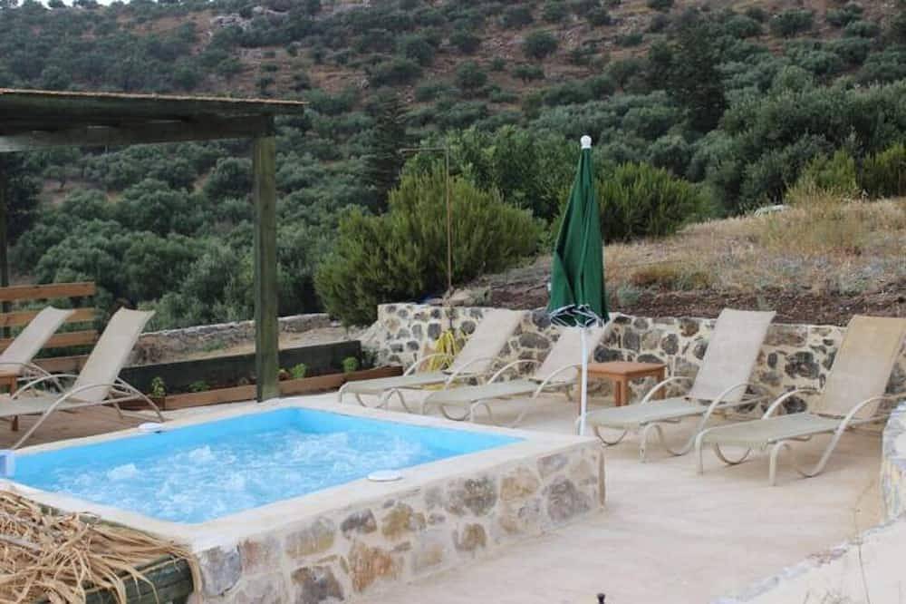 Agritourism house in organic farm 1. in Apostoli, Iraklio-Heraklion und Umgebung