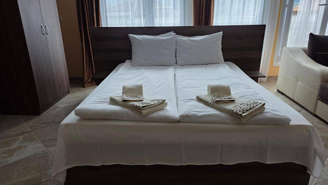Mariana - Luxury stay private guest rooms in Gotsé Deltchev, Blagoevgrad (oblast)