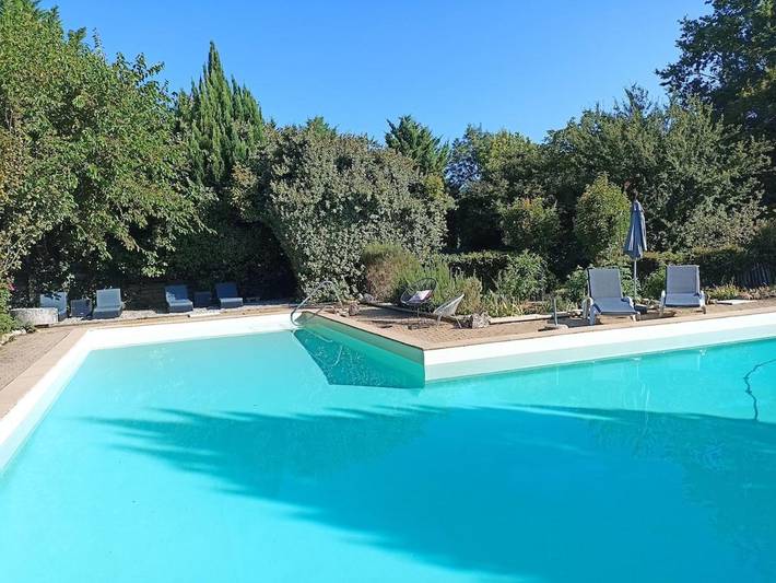 Location de vacances pour 14 personnes, avec jardin et piscine à Sainte-Sabine-Born - 4