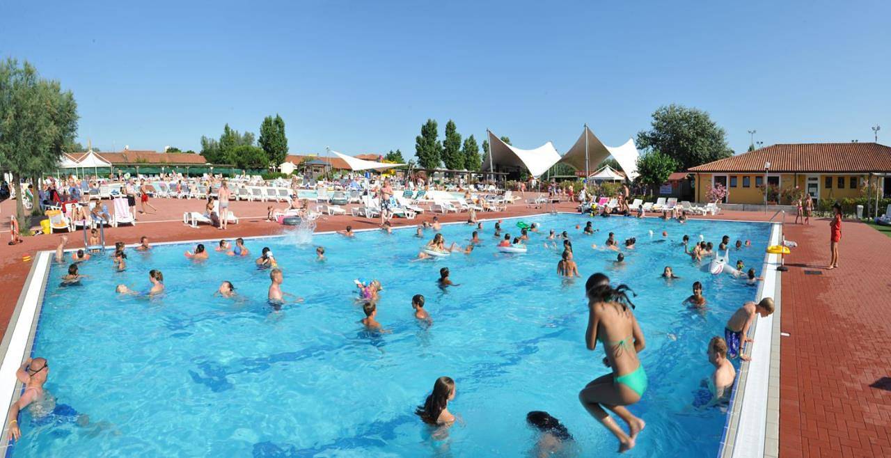 Barricata Holiday Village Mobilehome Giove Xxl Premium für 8 Personen in Porto Tolle, Isola della Donzella