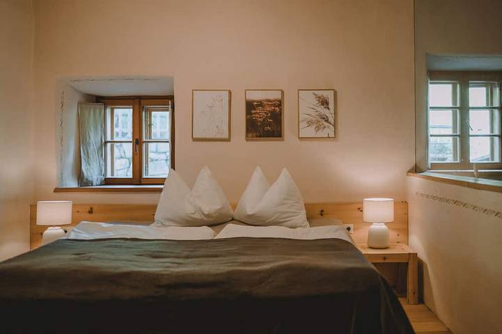 Ganze Wohnung, Romantische Ferienwohnung auf einem historischen Anstitz in Platzers, Tisens