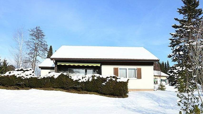 Ferienhaus für 6 Personen, mit Garten und Pool