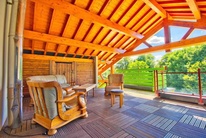 Hôtel pour 3 personnes, avec Terrasse et Jardin à Sampans
