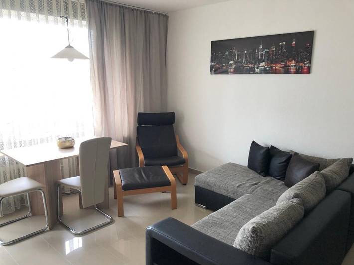 Ferienwohnung für 4 Personen, mit Balkon und Pool sowie Sauna und Ausblick in Lahnstein