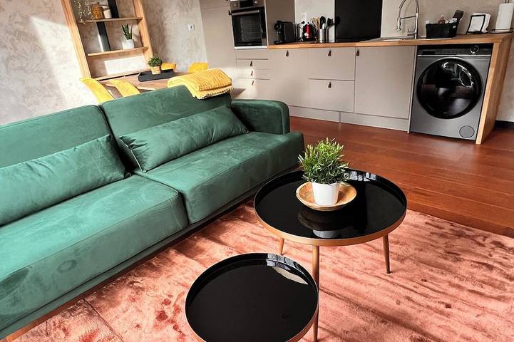 Gîte pour 5 personnes, avec Terrasse ainsi que Jardin et Piscine dans Hersin-Coupigny