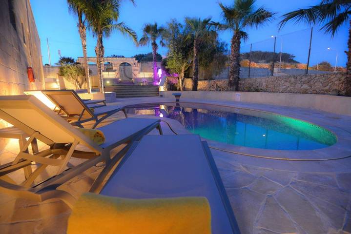 Hotel para 2 pessoas, com vista e piscina e ainda terraço - 1