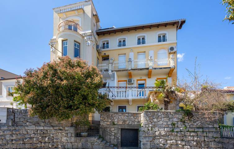 Holiday apartment for 2 people, with terrace, with pets - 1