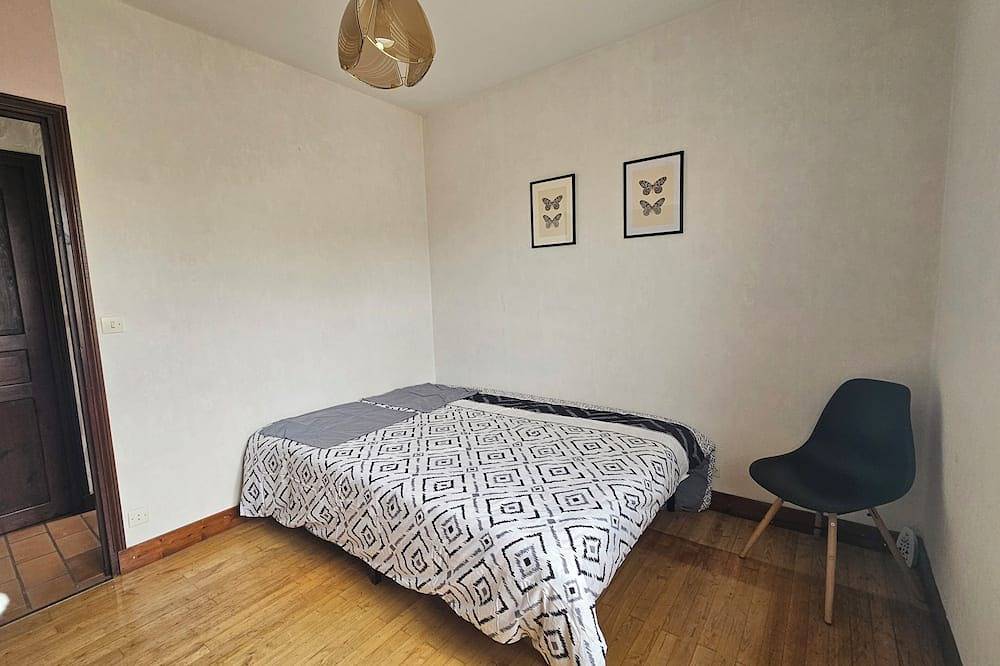 Large quiet house for 8 people - 10km from Royan in Saujon, Côte de Beauté