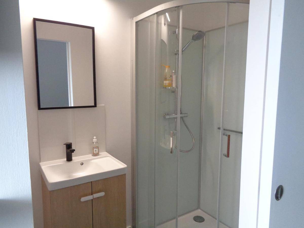 Double Room with Private Bathroom in Cléden-Cap-Sizun, Iroise