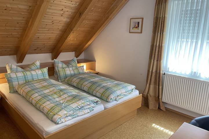 Apartamento entero, Tu casa de vacaciones en el centro geográfico de Baviera in Kipfenberg, Altmühltal