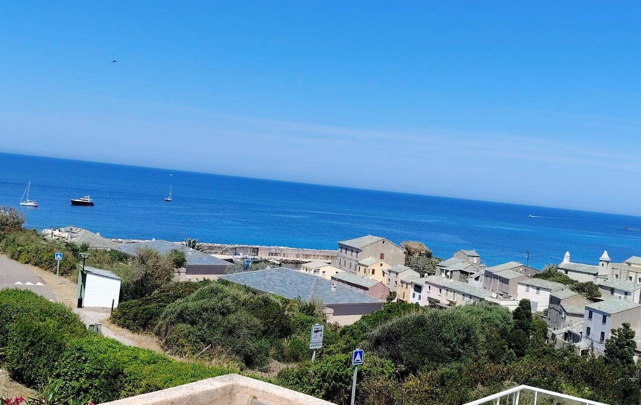Porteo - Les Terrasses du Port in Centuri, Cap Corse