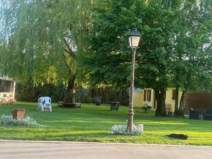Gîte pour 2 personnes, avec vue ainsi que sauna et jardin, animaux acceptés à Gapennes - 2