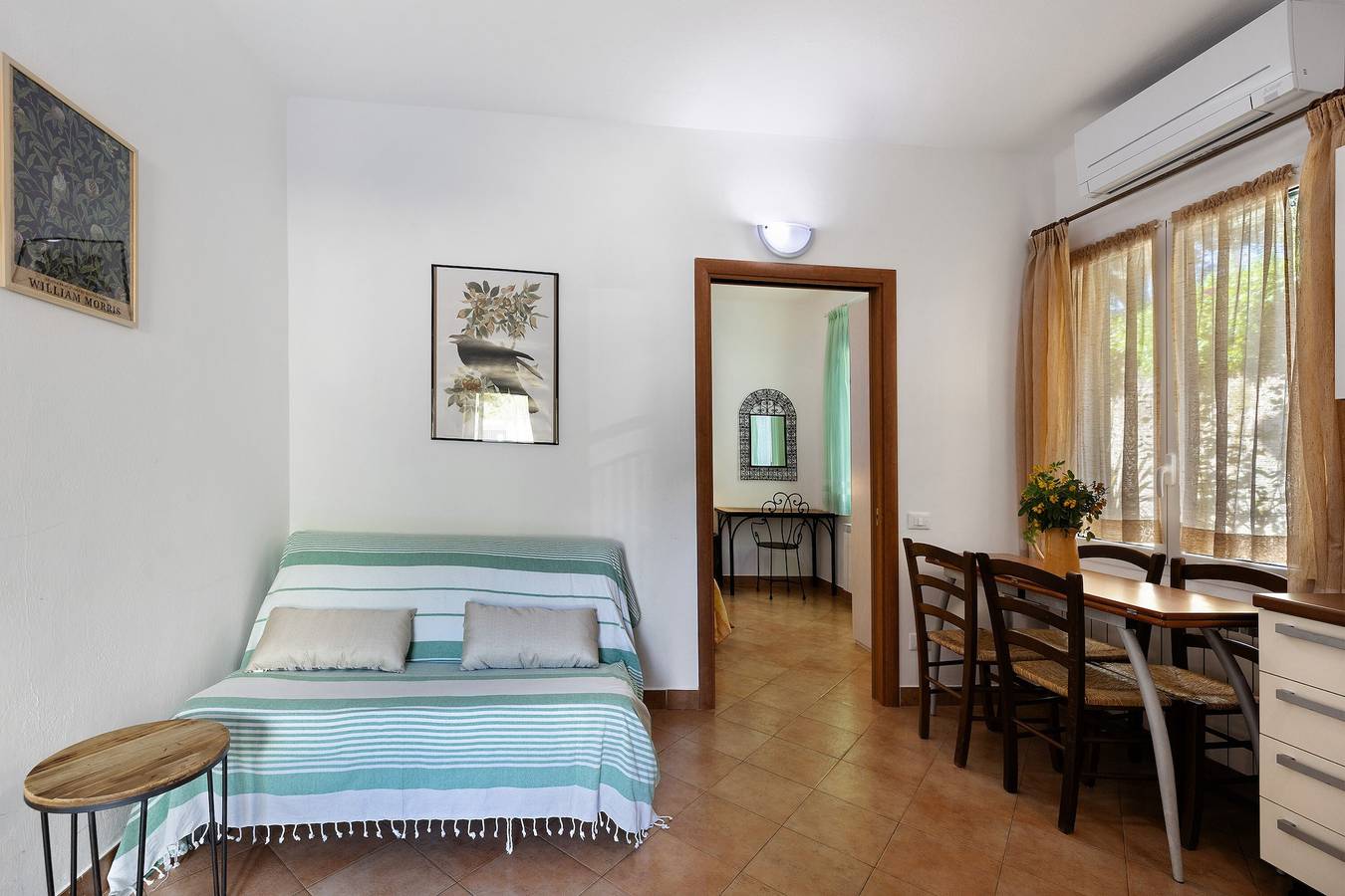 Apartamento entero, Apartamento 'La Realidad 1' con piscina compartida, Wi-Fi y aire acondicionado in Finale Ligure, Finale Ligure Municipio