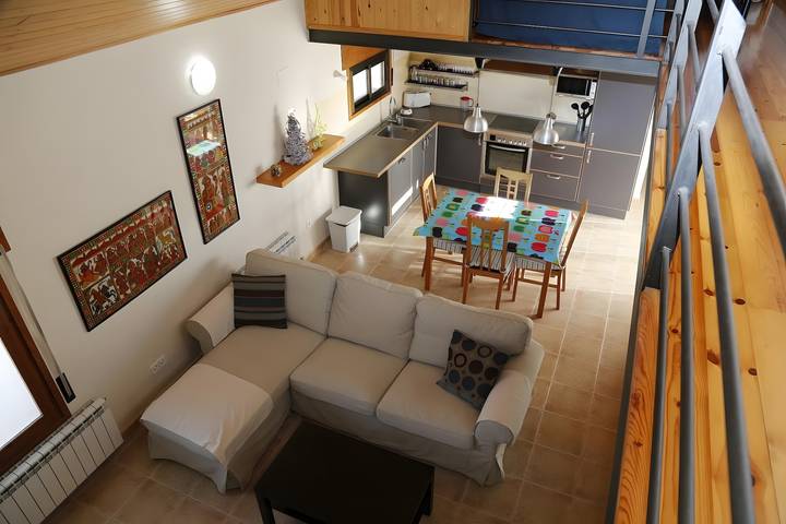 Ganze Wohnung, Ferienwohnung 'Casa Trillo Apartamentos 1' mit Seeblick, Gemeinschaftspool und WLAN in Torres del Obispo, Graus