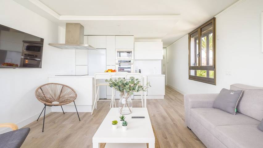 Bungalow para 2 personas, con jardín y piscina en Campo Internacional