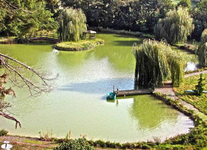 Location de vacances pour 15 personnes, avec piscine et jardin, animaux acceptés à Tournon-Saint-Pierre - 4