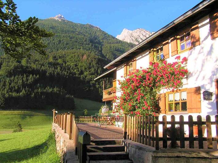 Ganze Ferienwohnung, Haus Margaretenhöhe Ferienwohnungen - Ferienwohnung Zauberwald - Märchenhaftes Alpenpanorama mit Terrasse für 1-2 Personen in Hintersee, Ramsau bei Berchtesgaden