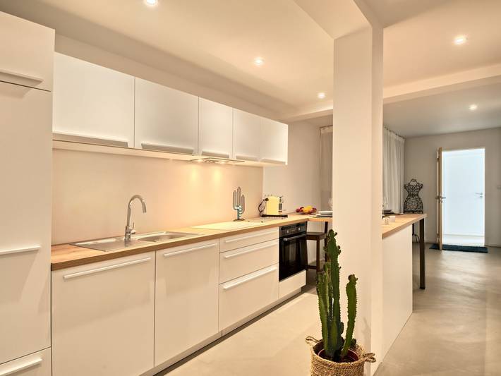 Entire apartment, L'Appart'Mer in Les Rosaires, Plérin