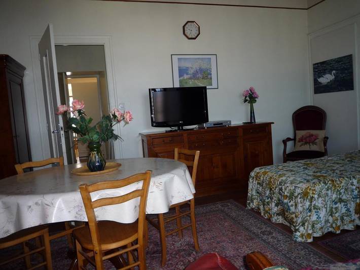 Gîte pour 4 personnes, avec jardin à Mouxy - 3