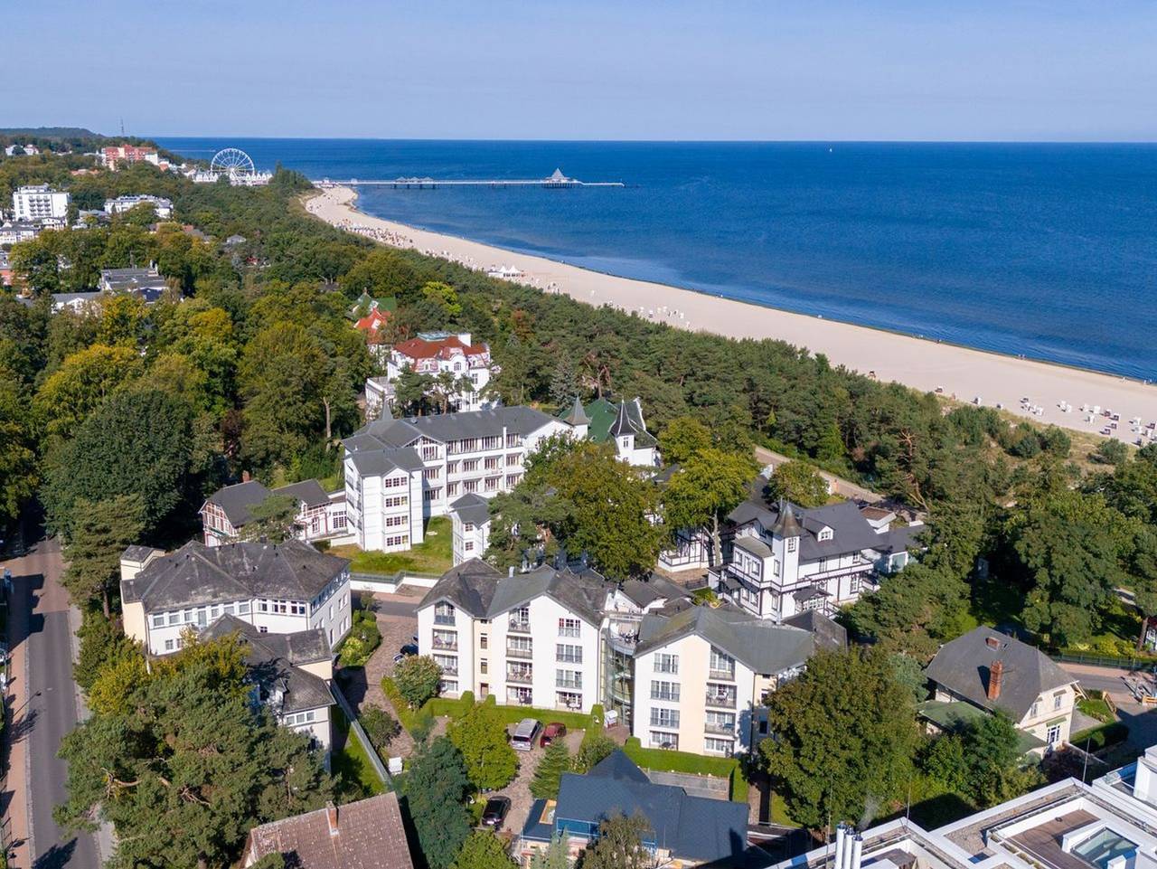 Ganze Ferienwohnung, Inselstrand - Ferienwohnung inklusive Tiefgarage und Saisonstrandkorb  - nur 100 m zur Ostsee! in Seebad Heringsdorf, Heringsdorf
