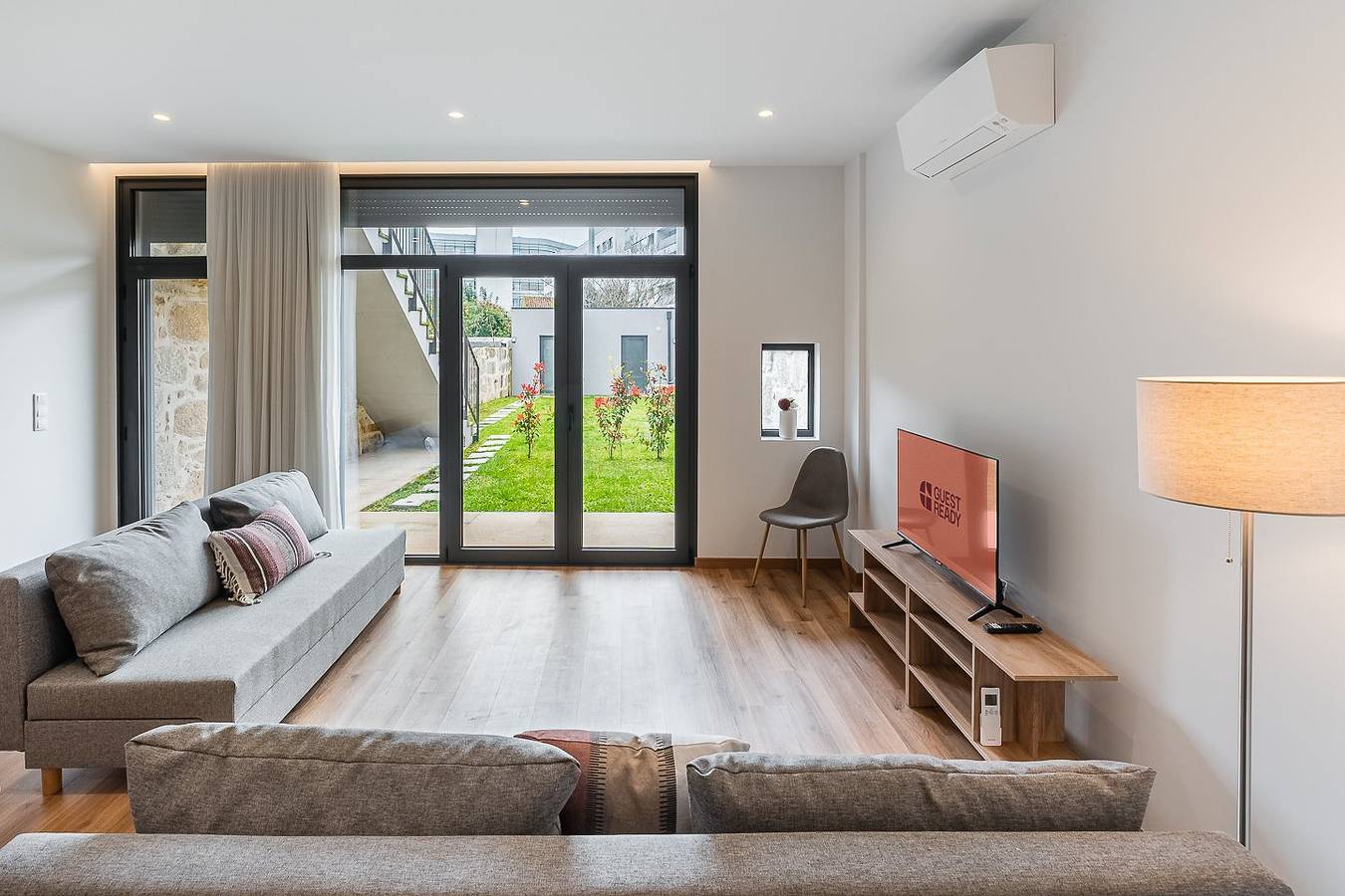 Entire apartment, Guestready - The Gods: Odin in Cedofeita, Porto