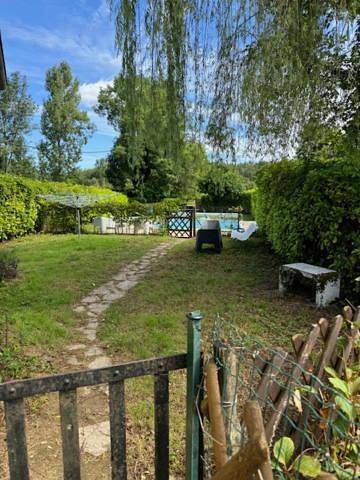 Location de vacances pour 7 personnes, avec vue sur le lac et piscine ainsi que vue et jardin, adapté aux familles à Les Arques - 4