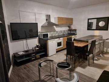 Gîte pour 8 personnes, avec balcon à Bellac