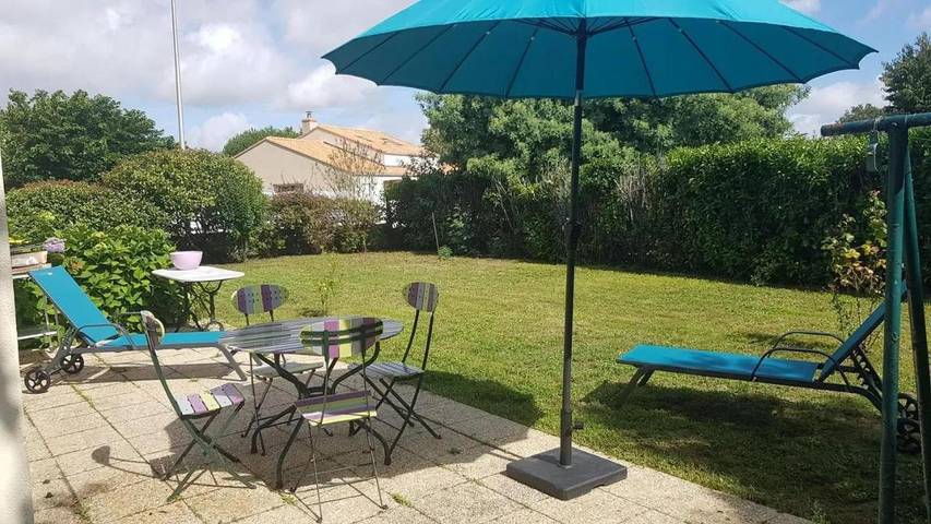 Location de vacances pour 4 personnes, avec jardin, animaux acceptés à Saint-Hilaire-de-Chaléons - 2