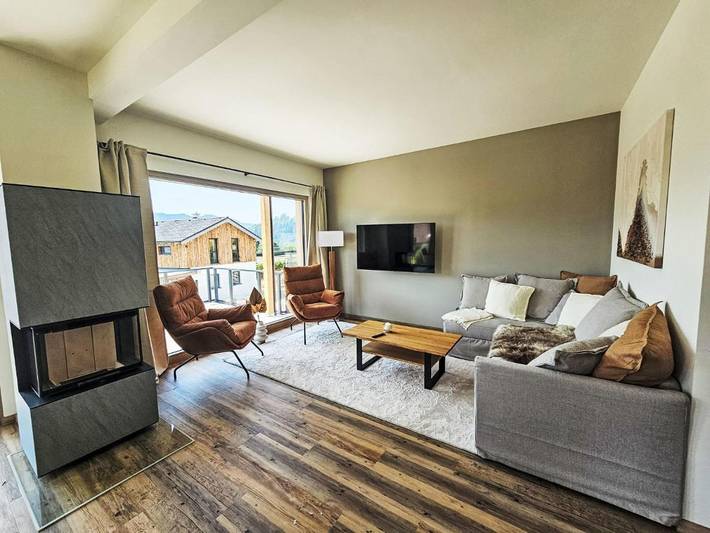 Chalet für 6 Personen, mit Seeblick und Balkon sowie Sauna in Gerlitzen