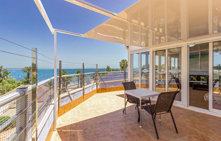 Gîte pour 4 personnes, avec terrasse dans Santiago de la Ribera - 2