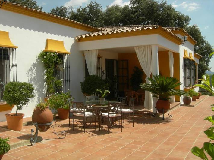 Casa rural para 8 personas, con jardín además de vistas y piscina en Cazalla de la Sierra - 4
