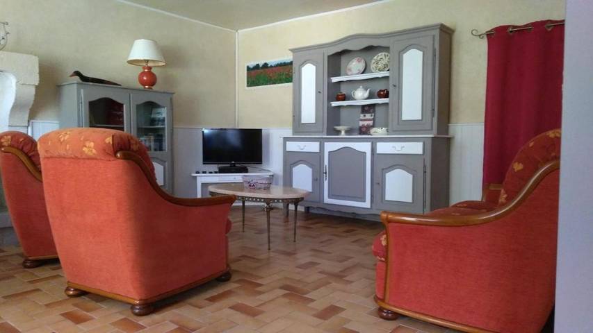 Location de vacances pour 5 personnes, avec terrasse et jardin à Cour-Cheverny - 4