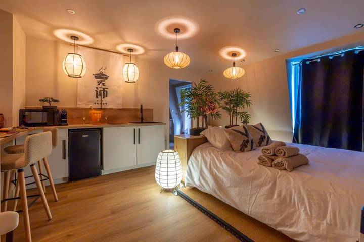Hôtel pour 2 personnes, avec Jacuzzi et Vue à Noisiel