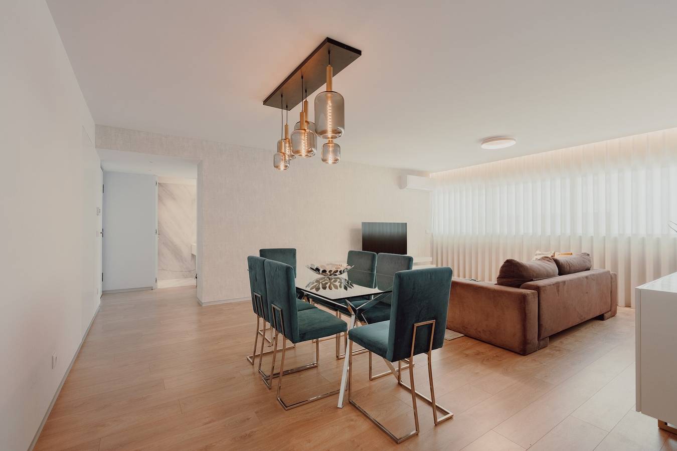 Apartamento inteiro, Apartamento 'Lux In Porto' com Wi-Fi e ar condicionado in Porto, Distrito do Porto