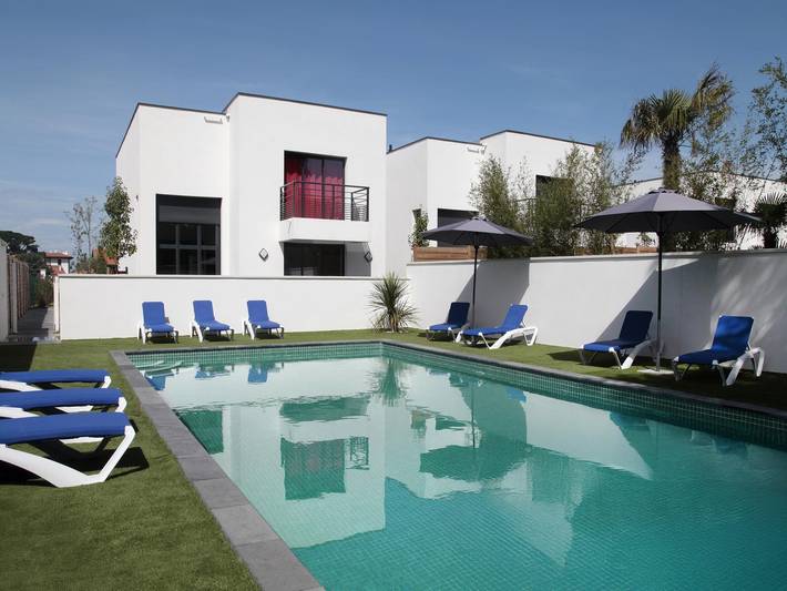 Villa pour 8 personnes, avec balcon et piscine, adapté aux familles au Pays basque - 4