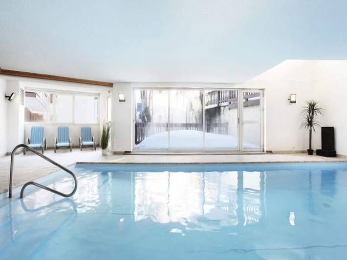 Gîte pour 6 personnes, avec piscine et sauna, animaux acceptés dans Office De Tourisme De Notre Dame De Bellecombe - 4