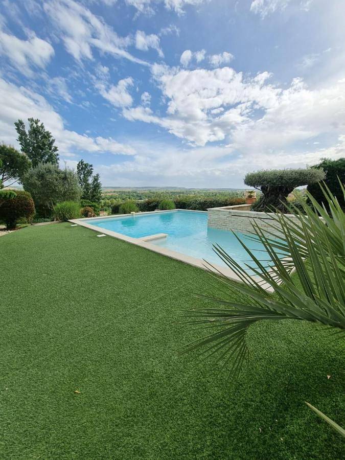 Location de vacances pour 6 personnes, avec jacuzzi ainsi que piscine et jardin à Beaumont-de-Lomagne - 4